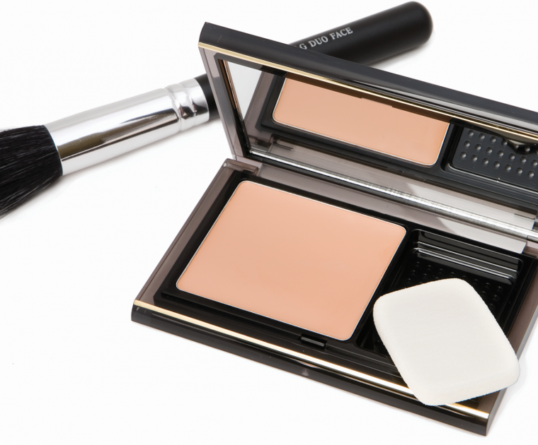 Skin care compact powder set with mirror and make-up brush