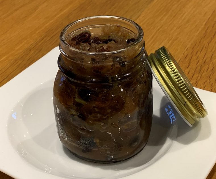 A glass jar of Spicy Fat -Free Mincemeat