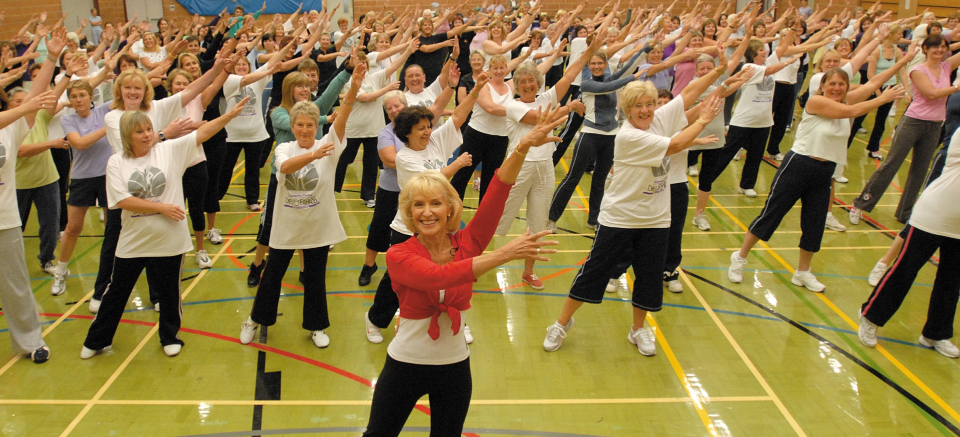 Rosemary Conley leading a giant workout at Medina Leisure Centre in 2007